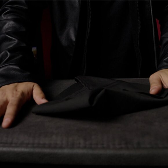 HAUNTED HANDKERCHIEF (Gimmicks and Instructions) by Apprentice Magic - Picture 3 of 10